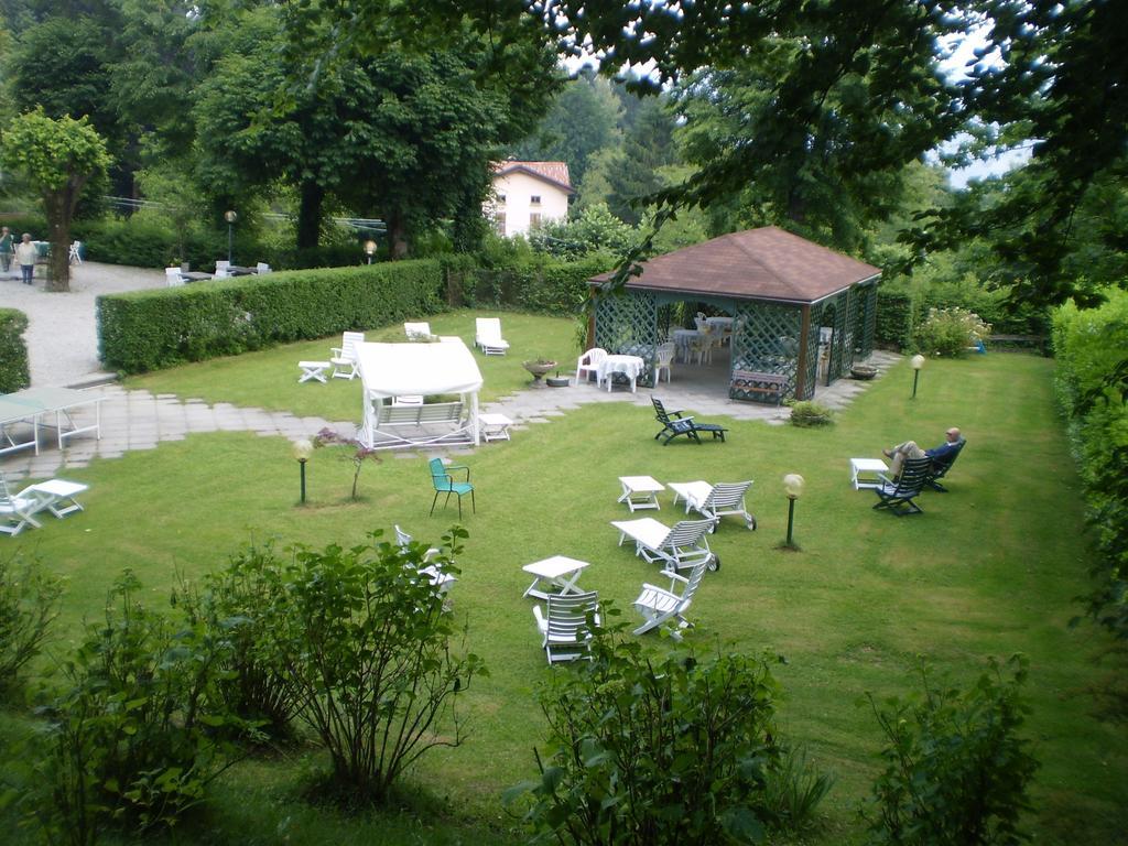 Hotel Belvedere Lanzo dʼIntelvi Esterno foto